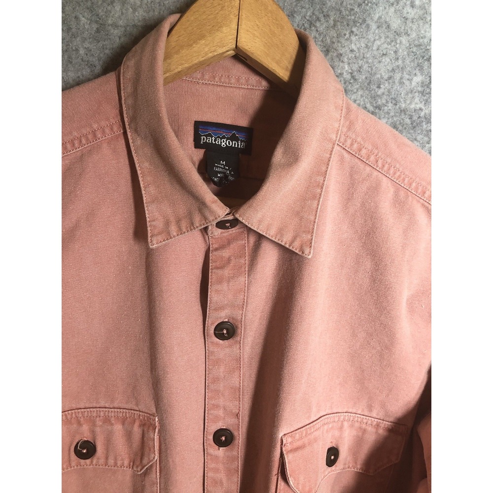 Patagonia Shirt Medium Red Cotton Canvas Chambray Workwear Hike Fish Outdoors